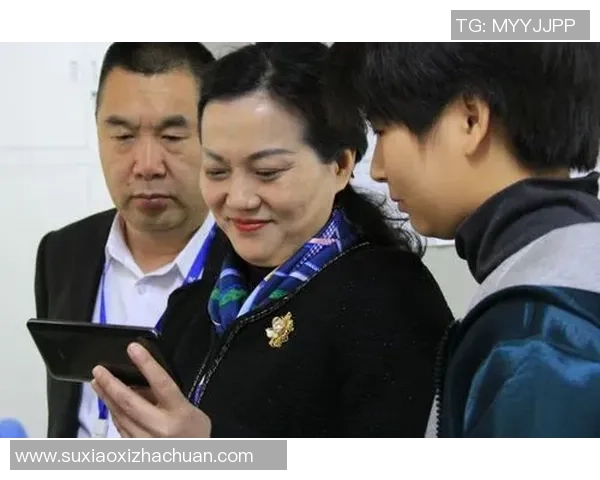 李敏独家揭秘：深入解析足球技巧与战术心得分享