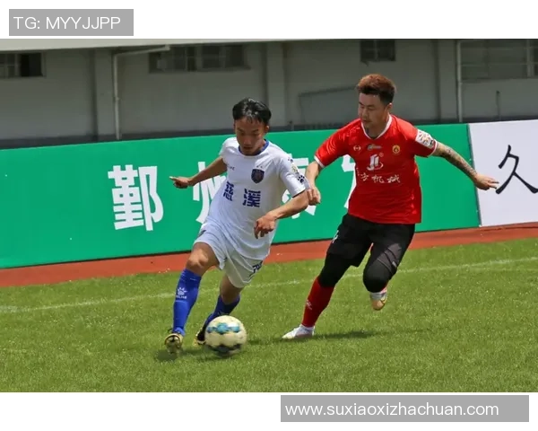 杭州足球队在全国锦标赛积分榜上以51分稳居第一名展现强劲实力